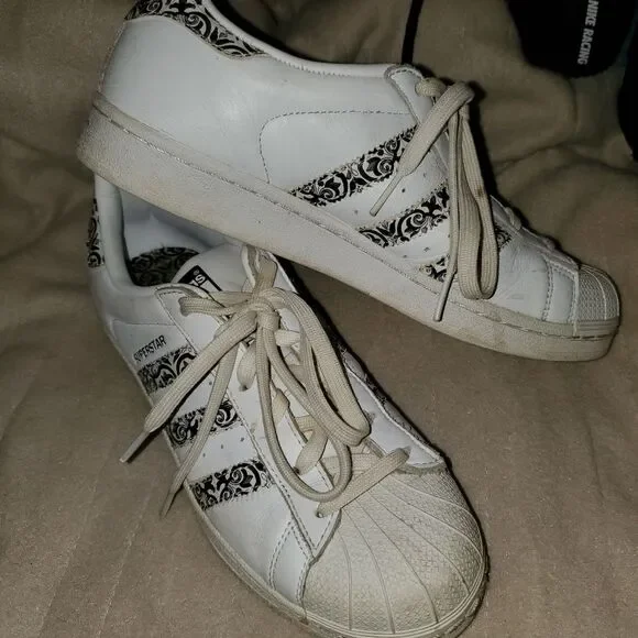 adidas | Shoes | Adidas Superstar Fleur De Lis Size 85 | Poshmark